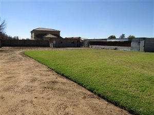 1950 m² Land available in Jameson Park