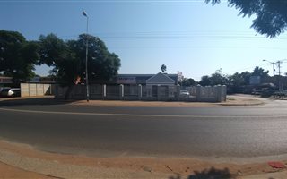 1276 m² Commercial space in Wolmer