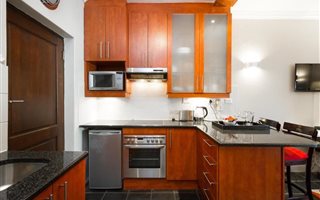 Bachelor apartment in Stellenbosch Central