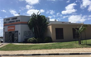 340 m² Commercial space in Uitenhage Central