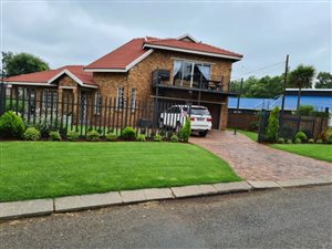 3 Bed House in Golf Park