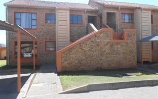 2 Bedroom Apartment in Vaalpark