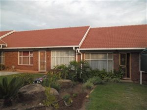 3 Bed Townhouse in Elandsrand