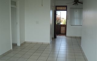 2 Bedroom Flat in Illovo Beach