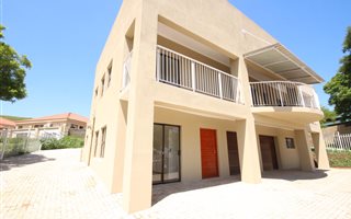 3 Bedroom Townhouse in Signal Hill