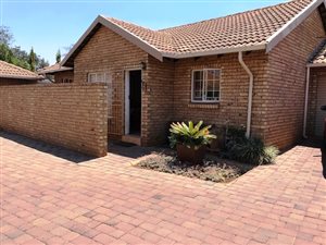 2 Bed Townhouse in Eldoraigne