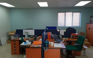 236 m² Commercial space in North Riding