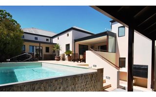 3 Bedroom House in Atlantic Beach Golf Estate