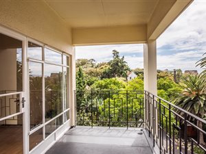 2 Bed Apartment in Rondebosch