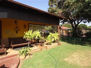 4 Bed House in Roseville