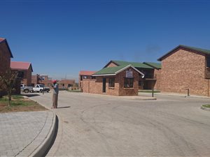 2 Bed Townhouse in North Riding AH