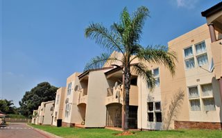 3 Bedroom Apartment in Meredale