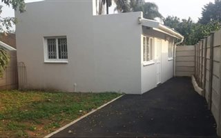 1 Bedroom Garden Cottage in Durban North
