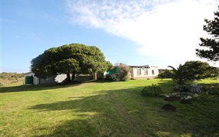 68 ha Farm in Stilbaai