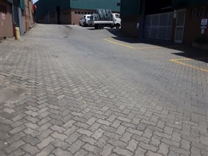 670 m² Industrial space in Mt Edgecombe