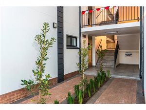 2 Bed Apartment in Boksburg East