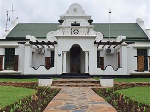 291 m² Office Space in Weltevreden Park