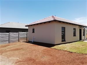3 Bed House in Chiawelo