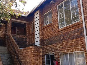 2 Bed Apartment in Clarina