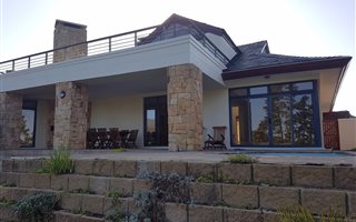 4 Bedroom House in Arabella Country Estate