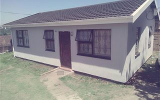 3 Bedroom House in KwaMashu