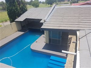 3 Bed House in Van Dyk Park
