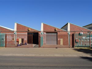 758 m² Industrial space in Danville