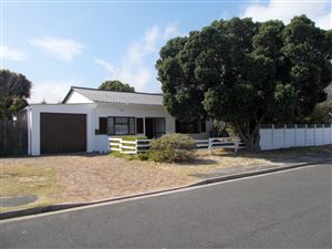 2 Bed House in Fish Hoek
