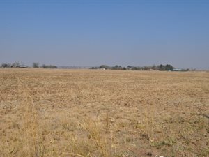2.4 ha Land available in Vereeniging