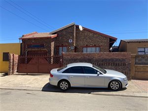 2 Bed House in Tembisa