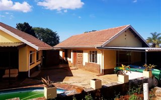 2 Bedroom Apartment in Chase Valley