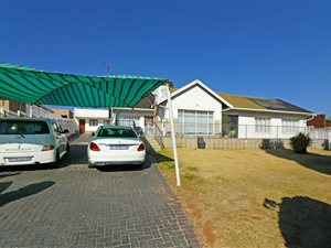 12 Bed House in Breaunanda