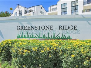 3 Bedroom Apartment in Greenstone Hill