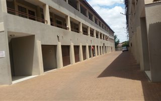2 Bedroom Flat in Polokwane Central
