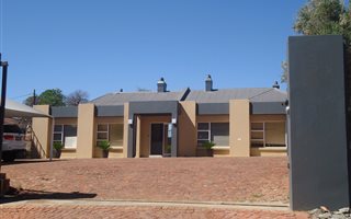 423 m² Office Space in Westdene