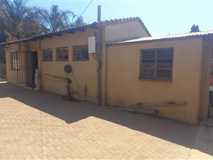 3 Bed House in Claremont