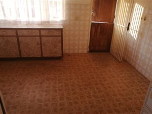 3 Bed House in Bezuidenhout Valley