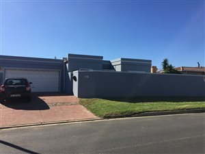 3 Bed House in Parklands