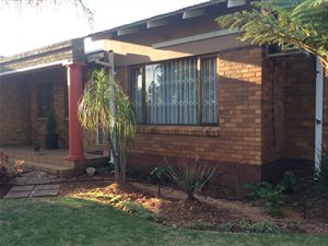 3 Bed House in Whiteridge