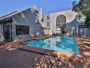 3 Bed House in Waterkloof