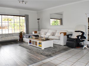 3 Bed Townhouse in Brentwood
