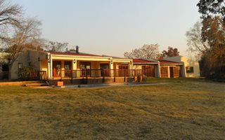 4000 m² Farm in Lammermoor