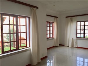 1 Bed Garden Cottage in Greenside