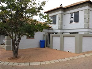 3 Bed Townhouse in Magalieskruin