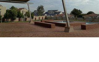 2 Bedroom House in Paulshof