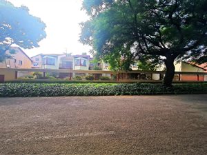 2 Bed Apartment in Westdene