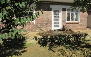 2 Bedroom Garden Cottage in Bo-Kaap