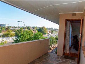 2 Bed Apartment in Blomtuin
