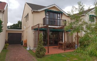 3 Bedroom House in Rondebosch