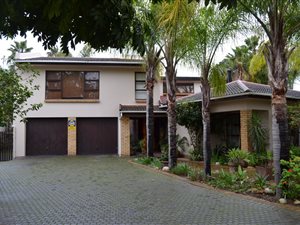 4 Bed House in Die Boord